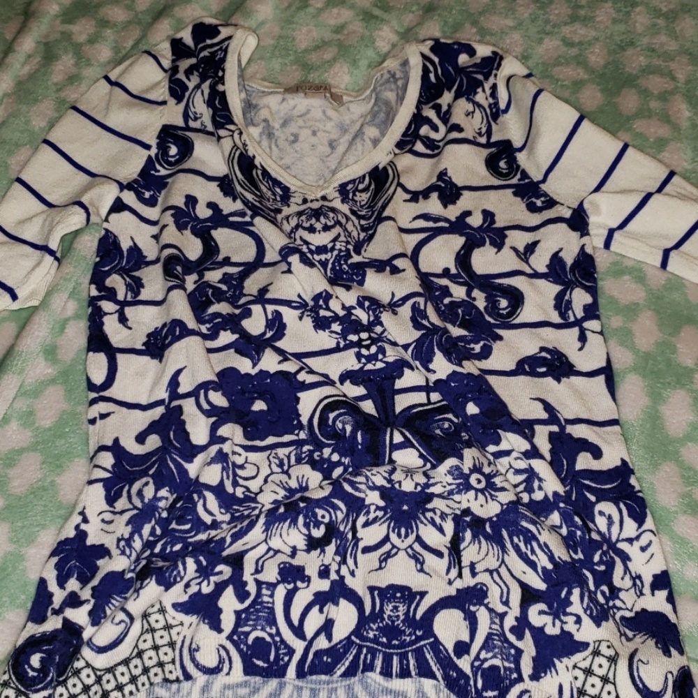 Roz & Ali top